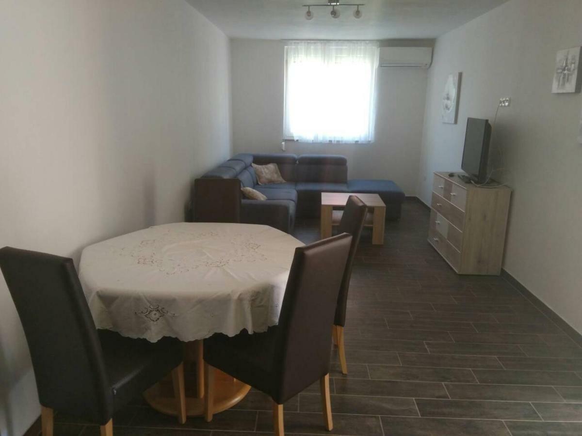 Apartment Luzia Banjole Luaran gambar